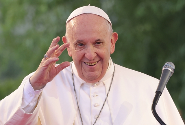 Папа римский Франциск обвинил в эгоизме тех, кто вместо детей заводит домашних питомцев